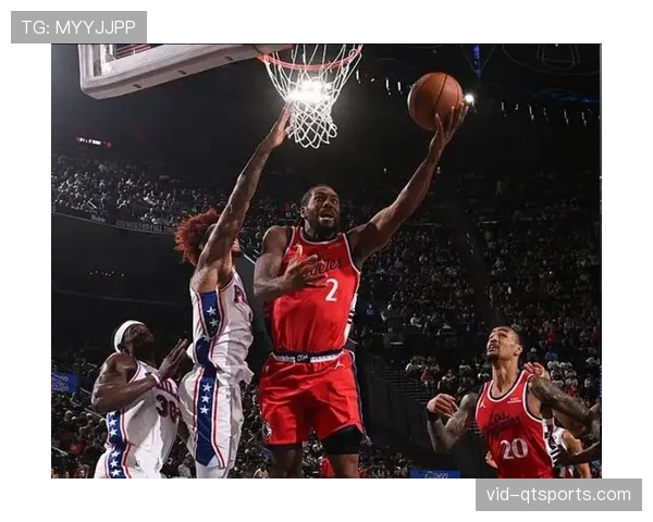 三节战罢,热火与76人犯规数均已满,比赛陷入罚球与防守肉搏节奏